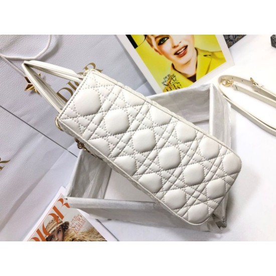 1:1 Replica Dior Lady Dior Large Quilted Lambskin Cannage Bag White Knockoff
