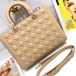 AAA Replica Large Dior Lady Dior Quilted Lambskin Bag White 1:1 Replica Large Dior Lady Dior Quilted Lambskin Bag White Knockoff