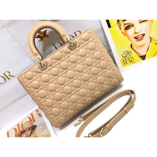 1:1 Replica Large Dior Lady Dior Quilted Lambskin Bag White Knockoff
