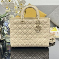1:1 Replica Large Dior Lady Dior Quilted Lambskin Bag Camel Knockoff