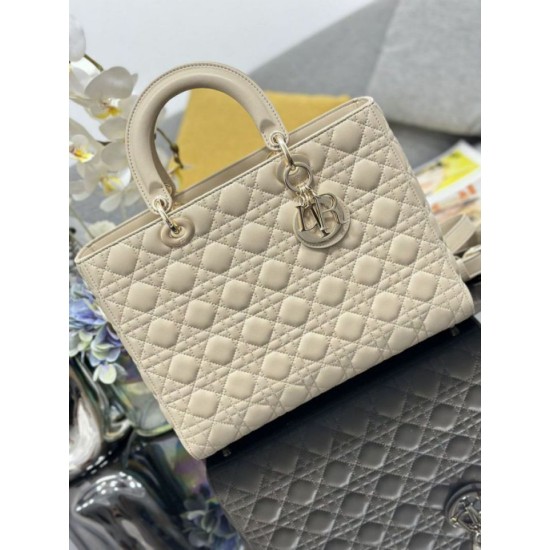 1:1 Replica Large Dior Lady Dior Quilted Lambskin Bag Camel Knockoff