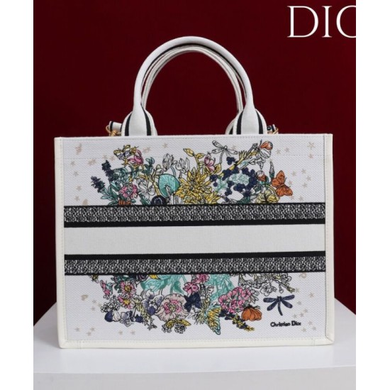 AAA Replica Dior Lucky Medium Dior Book Tote White 1:1 Replica Dior Lucky Medium Dior Book Tote White Knockoff