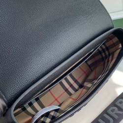 1:1 Replica Burberry Vintage Check Note Shoulder Bag Black Knockoff