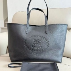 1:1 Replica Burberry Highlands Medium Tote Bag Black Knockoff