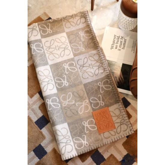 AAA Replica Loewe Anagram checked cashmere blanket beige 135 x 170 cm 1:1 Replica Loewe Anagram checked cashmere blanket beige 135 x 170 cm Knockoff
