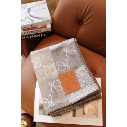 1:1 Replica Loewe Anagram checked cashmere blanket beige 135 x 170 cm Knockoff