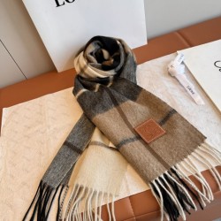 1:1 Replica Loewe reversible cashmere scarf with checkered pattern 30 x 180 cm Knockoff