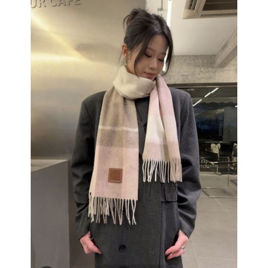1:1 Replica Loewe reversible cashmere scarf with checkered pattern 30 x 180 cm pink Knockoff