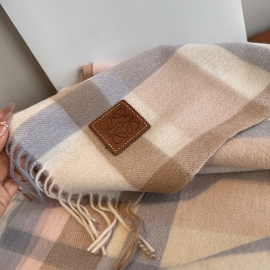 1:1 Replica Loewe reversible cashmere scarf with checkered pattern 30 x 180 cm pink Knockoff