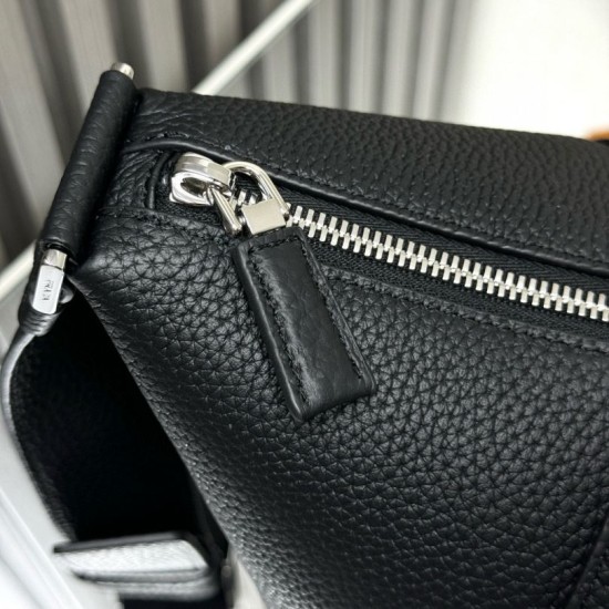 1:1 Replica Prada Messenger Crossbody Bag 2VH178 Black Knockoff