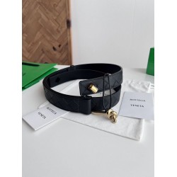 1:1 Replica BV Andiano Intreccio Large Check Fabric Belt Red Knockoff
