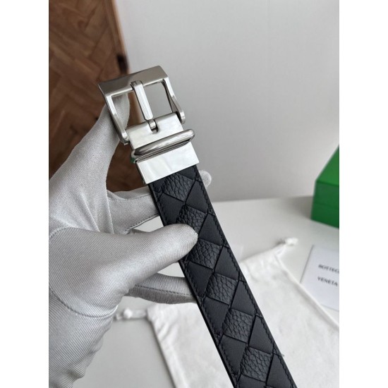 1:1 Replica Bottega Veneta Men's Intreccio Reversible Check Belt Black Silver Knockoff