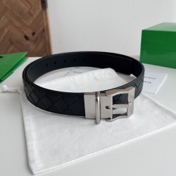 1:1 Replica Bottega Veneta Men's Intreccio Reversible Check Belt Black Silver Knockoff