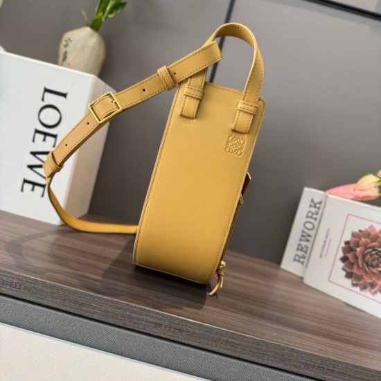 AAA Replica Loewe Hammock Slice Crossbody Bag Yellow 1:1 Replica Loewe Hammock Slice Crossbody Bag Yellow Knockoff