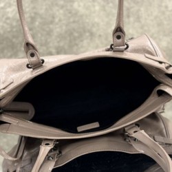 1:1 Replica Balenciaga Le City East-West Shoulder Bag Pink Knockoff