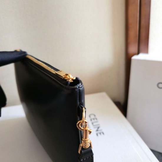 1:1 Replica Celine Small Clutch with Shoulder Strap Smooth Calfskin Black Knockoff