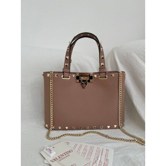 1:1 Replica Valentino Garavani Rockstud Small Shoulder Bag Knockoff