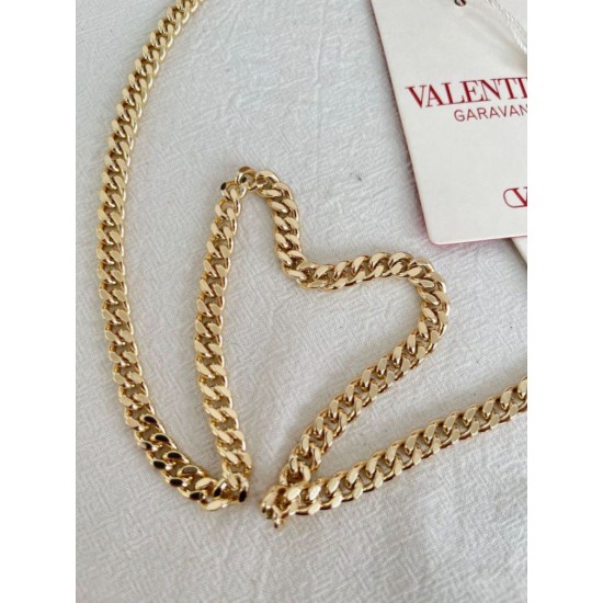 1:1 Replica Valentino Garavani Rockstud Small Shoulder Bag Knockoff