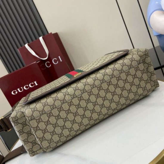 AAA Replica Gucci Big Changes Their Hands Two-Eight Bars 1:1 Replica Gucci Big Changes Their Hands Two-Eight Bars Knockoff