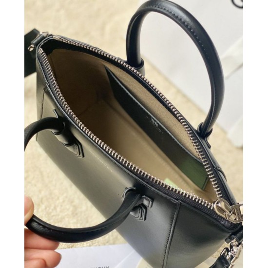 1:1 Replica Givenchy Antigona Small Bag Black Knockoff