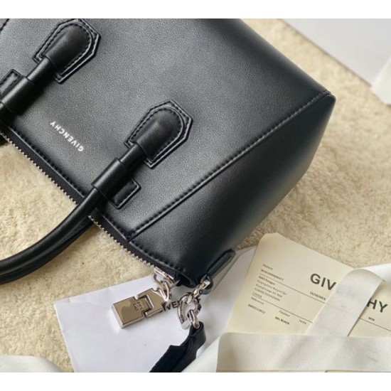 1:1 Replica Givenchy Antigona Small Bag Black Knockoff