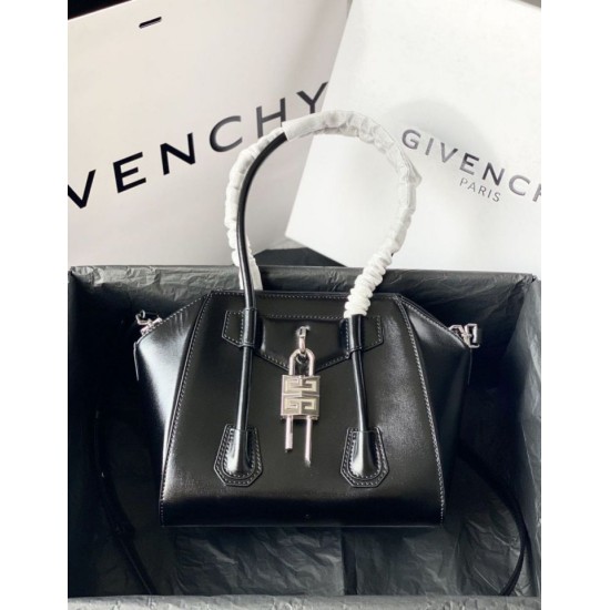 1:1 Replica Givenchy Mini Antigona Lock 4g Bag Black Knockoff