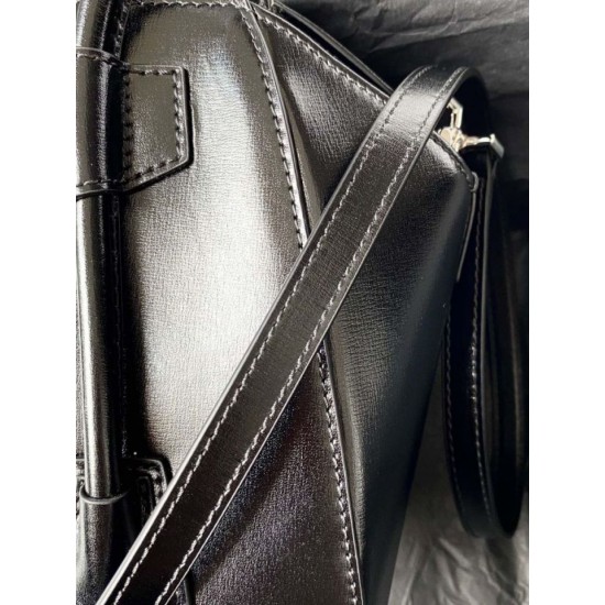1:1 Replica Givenchy Mini Antigona Lock 4g Bag Black Knockoff