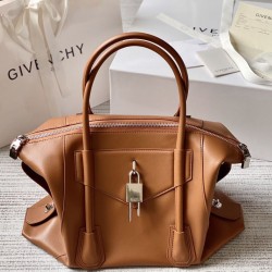 1:1 Replica Givenchy Antigona Medium Bag with Soft Closure Brown Knockoff