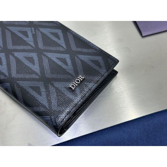 1:1 Replica Dior Long Vertical Wallet with CD Diamond Motif Knockoff