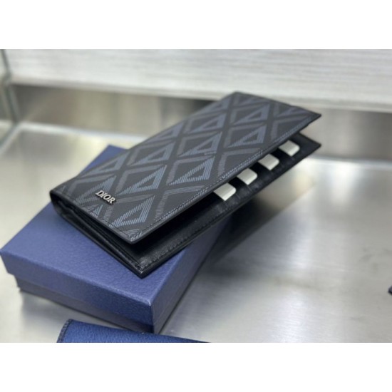1:1 Replica Dior Long Vertical Wallet with CD Diamond Motif Knockoff