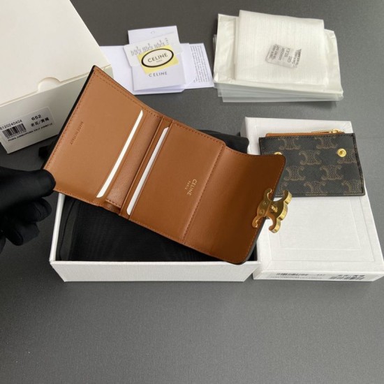 1:1 Replica Celine Compact Wallet with Triomphe Coin Knockoff