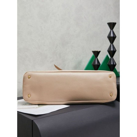 AAA Replica Miu Miu Adventure Nappa Tote Bag 5BG310 Cream 1:1 Replica Miu Miu Adventure Nappa Tote Bag 5BG310 Cream Knockoff