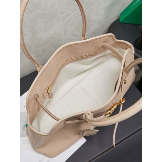 AAA Replica Miu Miu Adventure Nappa Tote Bag 5BG310 Cream 1:1 Replica Miu Miu Adventure Nappa Tote Bag 5BG310 Cream Knockoff