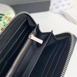 1:1 Replica Chanel Quilted Caviar Wallet with Gusset and Zipper Black Knockoff