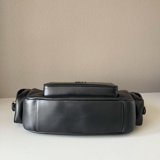 1:1 Replica Miu Miu Crossbody Bag Miu Pocket Nappa 5BC189 Black Knockoff