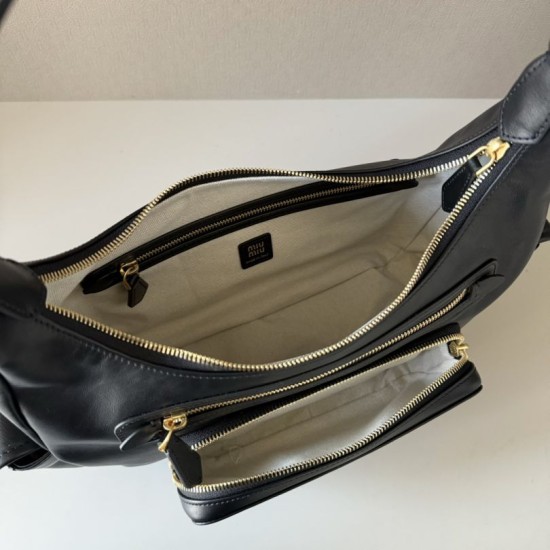 1:1 Replica Miu Miu Crossbody Bag Miu Pocket Nappa 5BC189 Black Knockoff