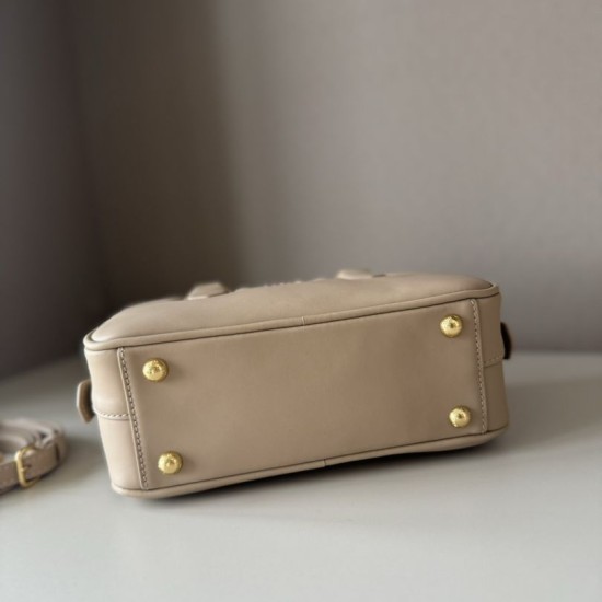AAA Replica Miu Miu Arcadie handbag 5BB142 Beige 1:1 Replica Miu Miu Arcadie handbag 5BB142 Beige Knockoff