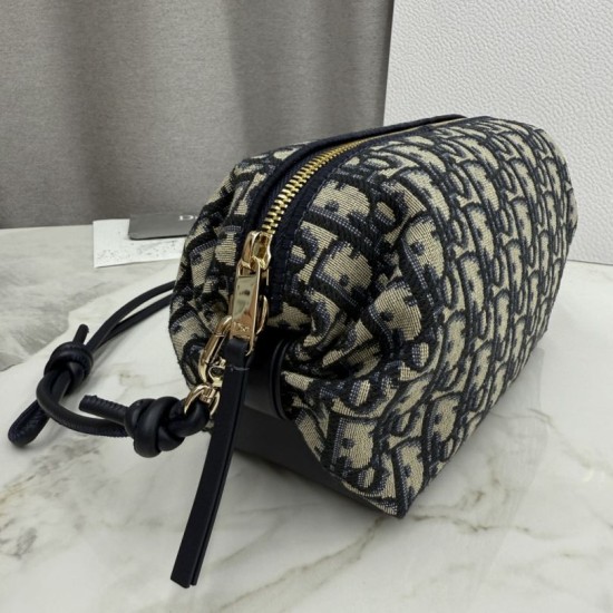 1:1 Replica Dior Bow clutch bag in jacquard Oblique with blue motif Knockoff
