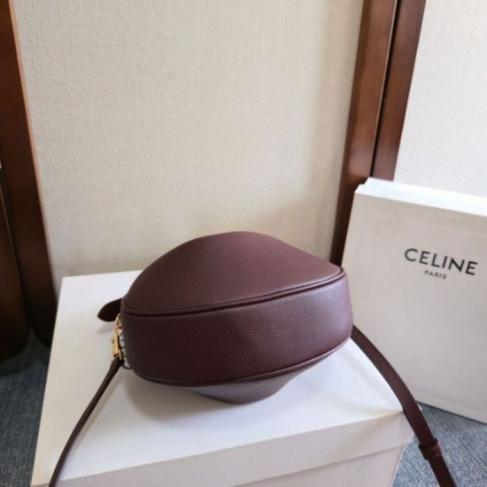 1:1 Replica Celine Lulu shoulder bag for teenagers in burgundy Knockoff