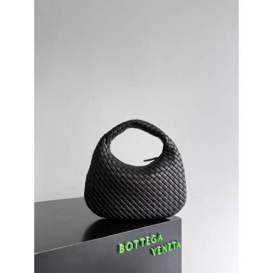 1:1 Replica Bottega Veneta Small/Medium Veneta Hobo Bag in Black Knockoff