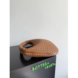 AAA Replica Bottega Veneta Small/Medium Veneta Hobo Bags in Brown 1:1 Replica Bottega Veneta Small/Medium Veneta Hobo Bags in Brown Knockoff