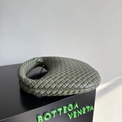 AAA Replica Bottega Veneta Small/Medium Veneta Hobo Bags in Green 1:1 Replica Bottega Veneta Small/Medium Veneta Hobo Bags in Green Knockoff