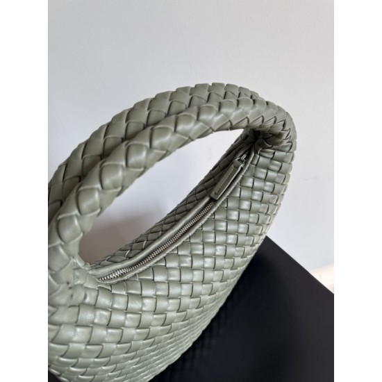 1:1 Replica Bottega Veneta Small/Medium Veneta Hobo Bags in Green Knockoff