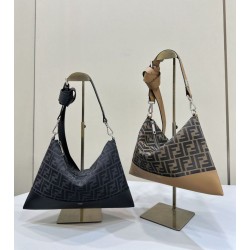 AAA Replica Fendi Fendi Hobo Bag in Black 1:1 Replica Fendi Fendi Hobo Bag in Black Knockoff