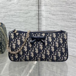 1:1 Replica Dior Oblique Bow Clutch with Chain in Blue Knockoff