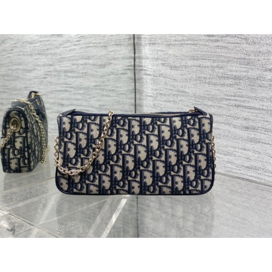 1:1 Replica Dior Oblique Bow Clutch with Chain in Blue Knockoff