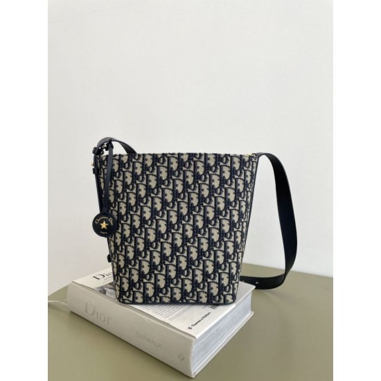 1:1 Replica Diorstar Dior Small Bucket Bag in Blue Oblique Jacquard Knockoff