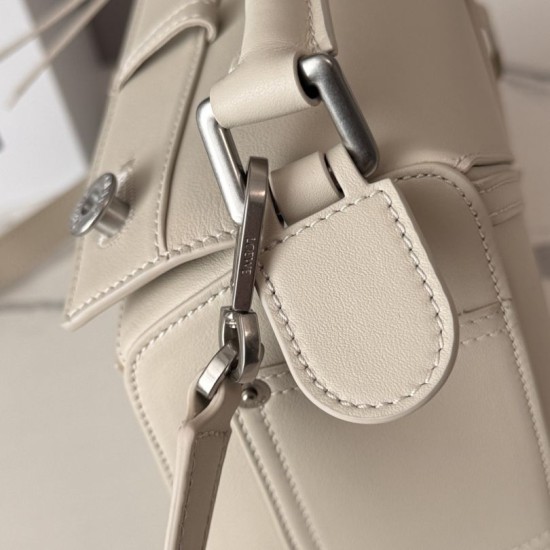 AAA Replica Small Loewe Panta Puzzle Bag in Beige 1:1 Replica Small Loewe Panta Puzzle Bag in Beige Knockoff