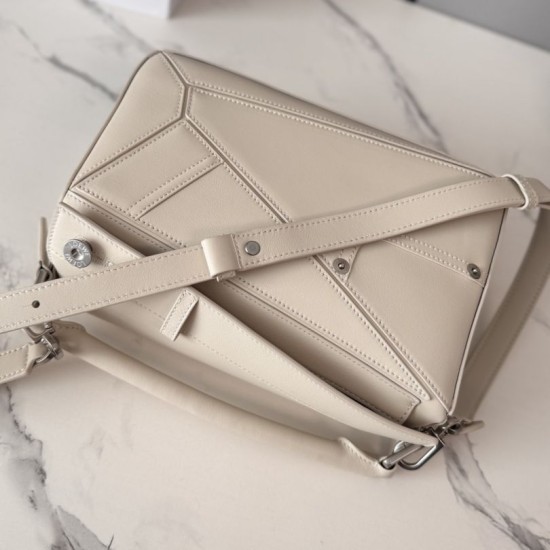 AAA Replica Small Loewe Panta Puzzle Bag in Beige 1:1 Replica Small Loewe Panta Puzzle Bag in Beige Knockoff