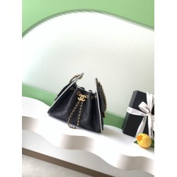 Mirror Quality Replica Chanel 26P Quilted Woven Raffia Mini Bag AS5631 in Black Clone